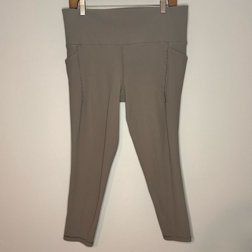 ATHLETA Salutation Stash Pocket II Rib 7/8 Tight Legging Ribbed Gray size 1X